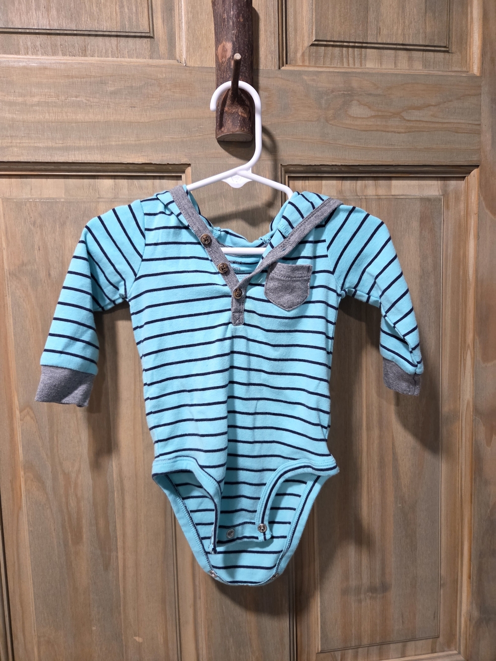 **BUNDLE & SAVE** Carter's Striped Bodysuit in Aqua and Gray With Cute Ears